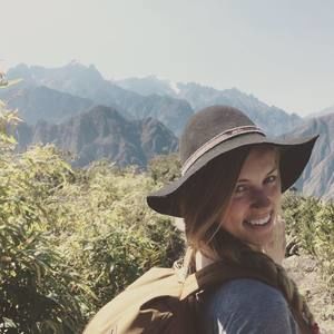 Meet your Posher, Hannah